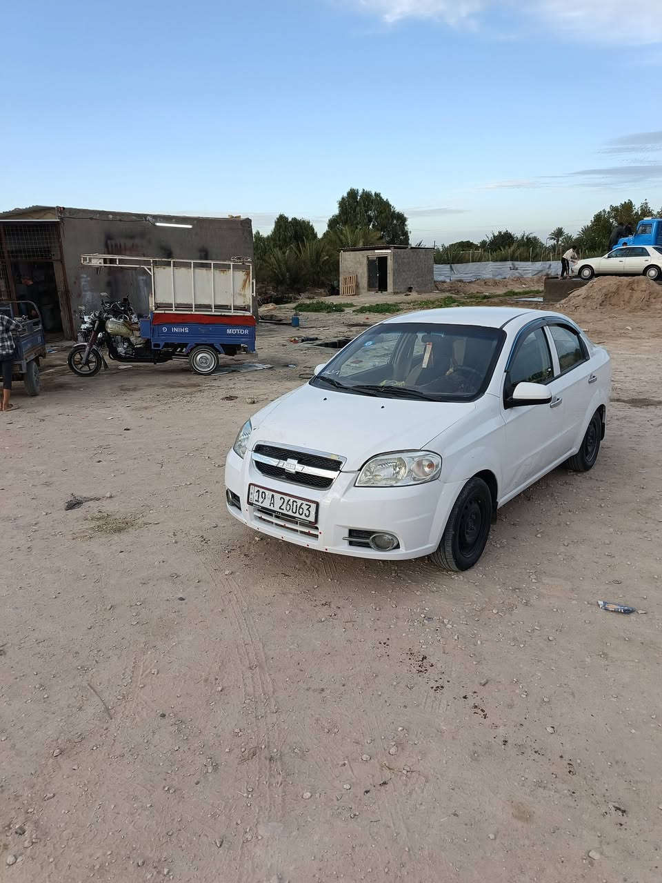 سلام عليكم افيو موديل (2011) مكفوله كفاله عامه أوتوماتيك مكينه جديده تخم تاير رقم كربلاء سنويه /30/السعر (72) وبيه مجال لشراي لاتصال عل رقم /***********/ مكان النجف
