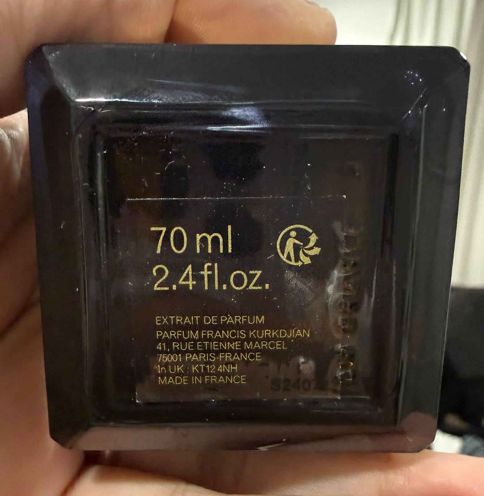 السلام عليكم
عطرmfk out satin mood extrait

مستخدم اقل ٢مل سعة العلبة ٧٠مل

السعر: ٢١٠$


**إذا كنت صاحب هذا الإعلان وتريد حذفه لأي سبب، رجاءا أرسل رسالة إلى الدعم الفني**