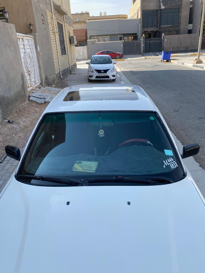 سلام عليكم سياره بي ام 525البيع فقط مكفوله من الضربه فقط مصبوغه عام الجماليه. صبغ الشمال مكينه بلاديهً مسكر عدل كير محرك خير من الله صدر خلفي امامي جديدتبريد ثلج قطعتين  سنتر لك شغال سلايت طكتين بجم عريض سياره كهربائيات كله شغاله منضومه زنون عالي سياره جاهزه من كلشي رقم سليمانيه إنكليزي بسمي سنويه 2030 سعر64وبيها مجال مكان كربلاء  رقم الهاتف ***********
