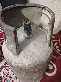 حله شارع 80 • قناني غاز • متروسه
