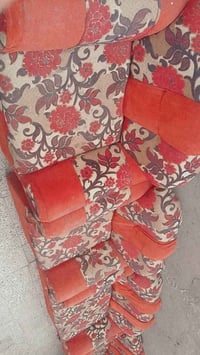 تخم 6 مقاعد +امبرده كونفيره للبيع مكاني بغداد الرشاد اتصل وتدلل 077332...