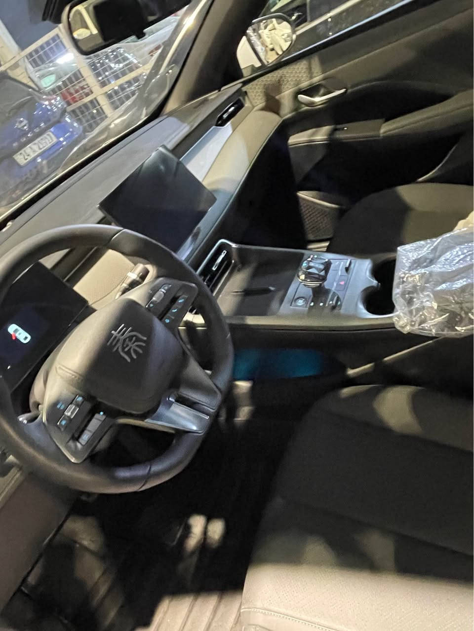 السلام عليكم اخوان 
بي واي دي 
2025 
مقدمة 65 $ 
بالشهر 300 $ 
لجميع المحافظات بدون كفيل 
بالاقساط بالاقساط 
العنوان اربيل للتواصل واتساب
*********** أربيل, العراق
