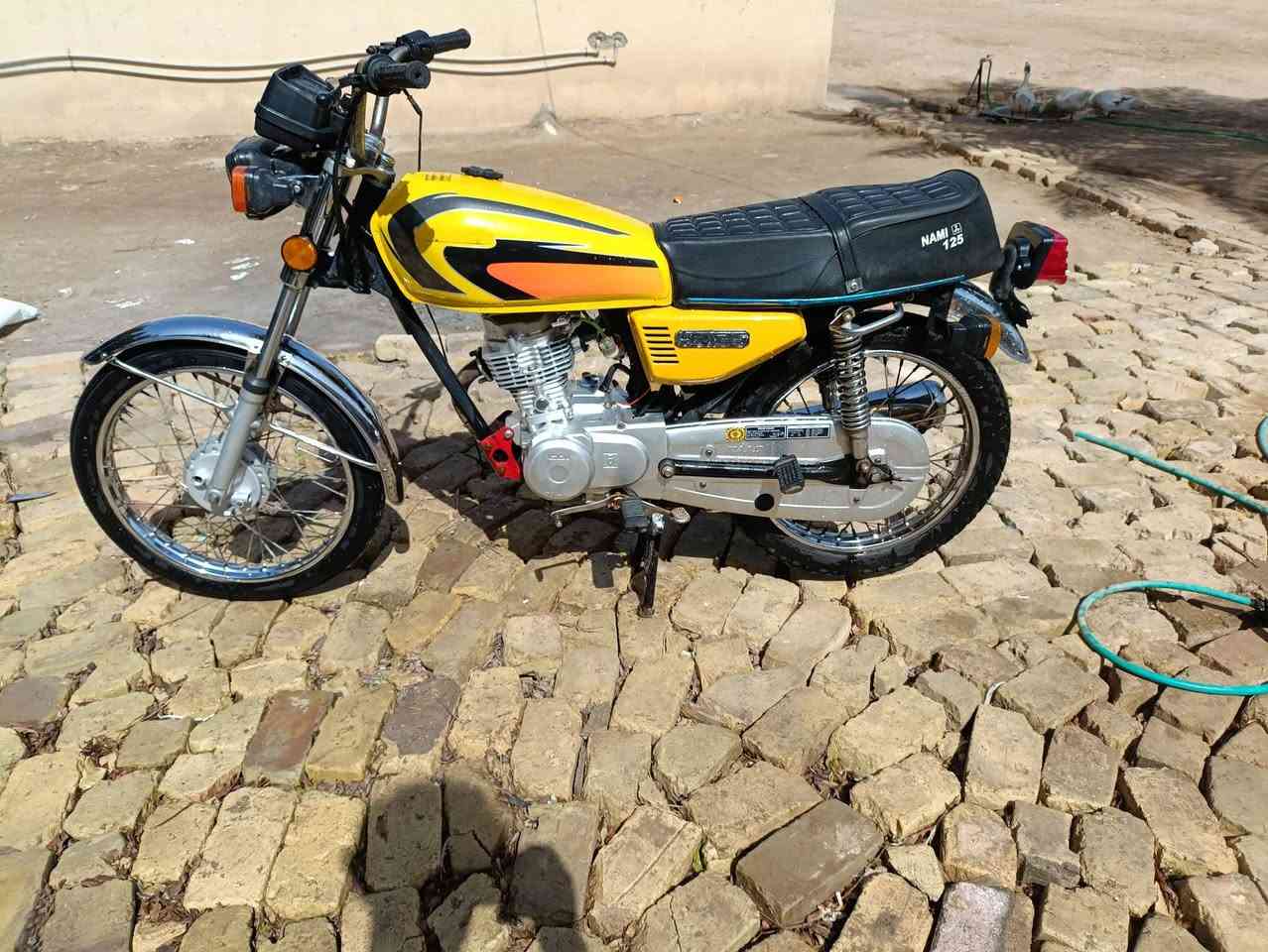 سلام عليكم دراجه لبيع بدون وراق  بدل بس ولفات سعر 750 وبيها مجال مكاني ميمونه ميمونه ***********
