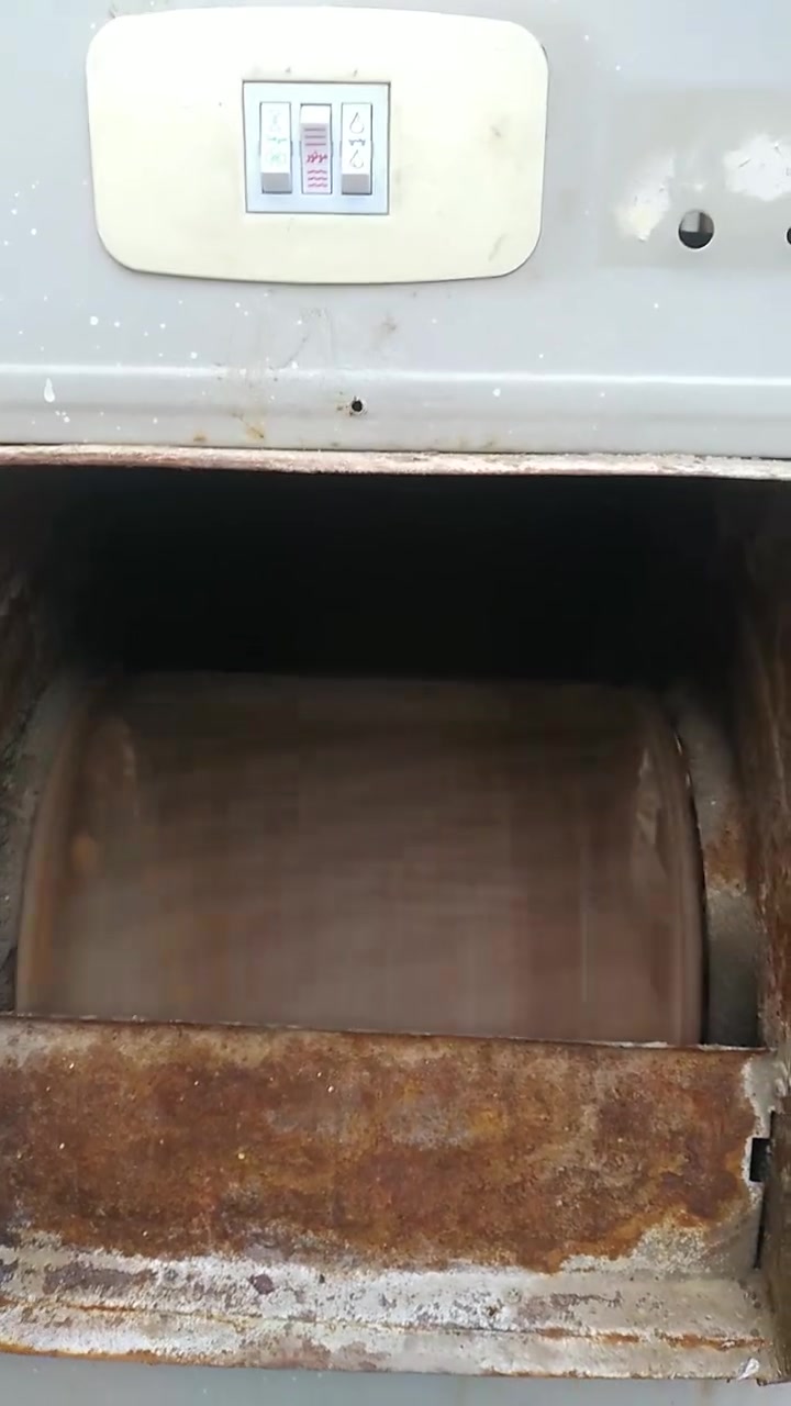 سلام عليكم عندي مبرده رايده ٤٠ وبيه مجال  حجمه اثنين ونص مكاني نجف


**إذا كنت صاحب هذا الإعلان وتريد حذفه لأي سبب، رجاءا أرسل رسالة إلى الدعم الفني**