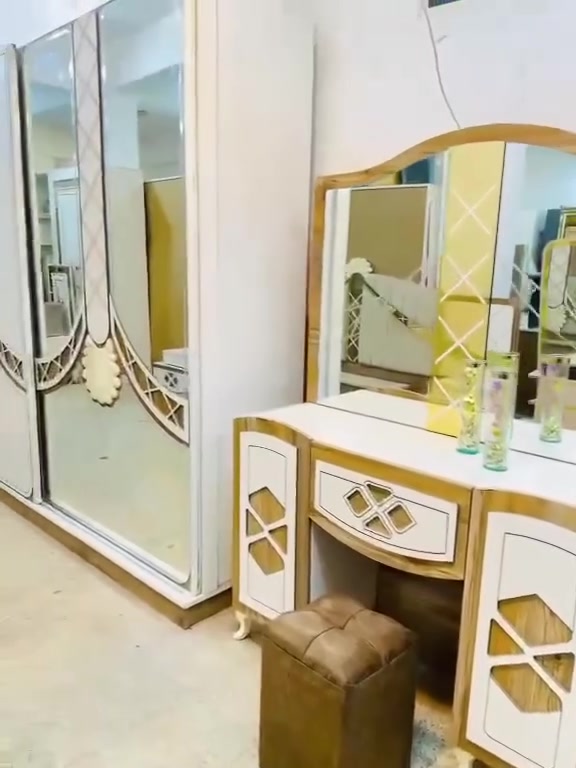 💎🔥 غرفة تركي مستخدم -8 كاملة 💎
💯 نظافة90 %|  نظام سلايت 

💸 السعر: 600
🪛 شد مجاني + 🚚 نقل مجاني بغداد


**إذا كنت صاحب هذا الإعلان وتريد حذفه لأي سبب، رجاءا أرسل رسالة إلى الدعم الفني**