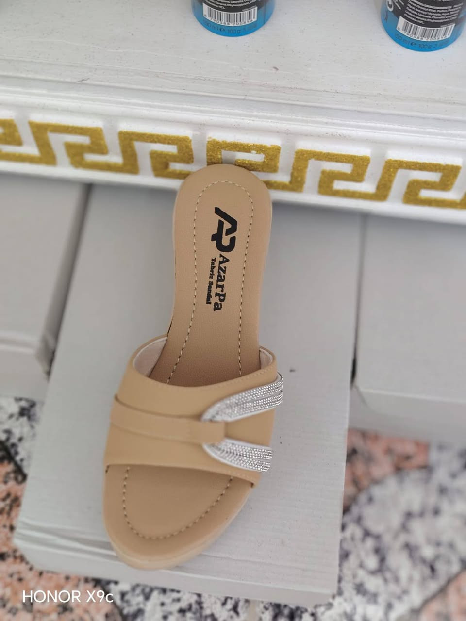 شحاطه نسائيه طبي 😍
السعر 10
يوجد توصيل لجميع المحافظات العراق 🇮🇶


**إذا كنت صاحب هذا الإعلان وتريد حذفه لأي سبب، رجاءا أرسل رسالة إلى الدعم الفني**