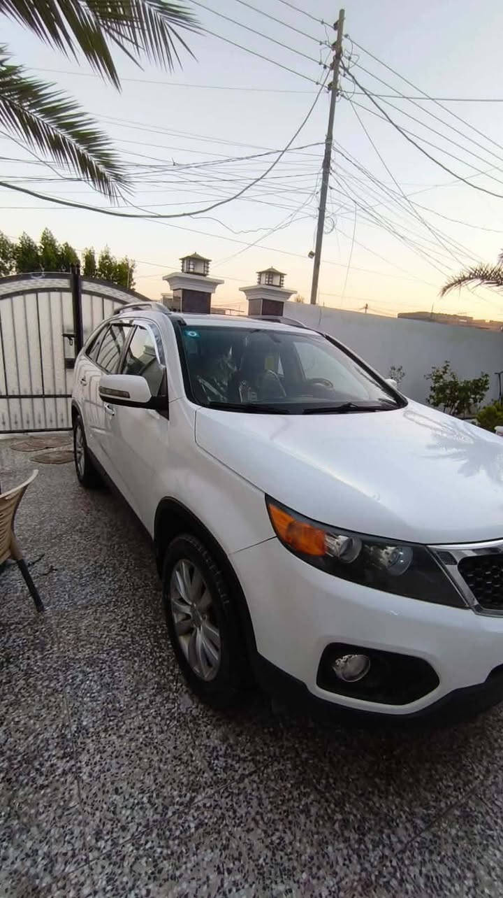 سلام عليكم ورحمه الله وبركاته 

📢 🚗 للبيع – Kia Sorento 2011 
[ كيا سورنتو - 2011 خليجي فول مواصفات ]
🔥 نظافة عالية (كلين)
🔥 فول مواصفات 
✔️ محرك قوي وأداء جيد
✔️ تبريد 3 قطع ❄️
✔️ داخلية نظيفة ✨️
✔️ 6 سلندر
✔️ رقم بغداد
💰 السعر:160$ وقابل للتفاوض
📍 الموقع: الانبار - الفلوجة 
📞 للتواصل خاص


**إذا كنت صاحب هذا الإعلان وتريد حذفه لأي سبب، رجاءا أرسل رسالة إلى الدعم الفني**