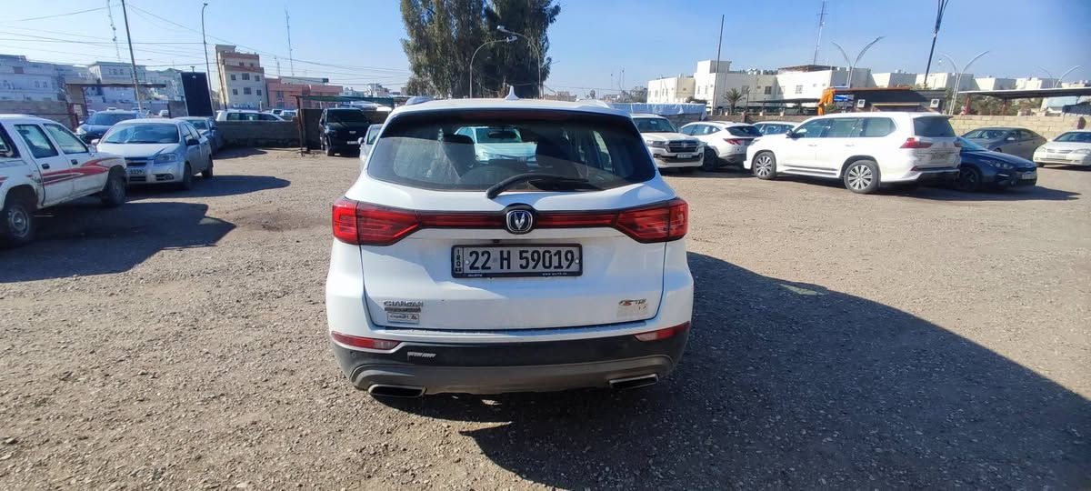 محرك 18 توين توربو.
بدون اي ملاحضات كير شرط محرك شرط
سنويه هزه جديده 
فول مواصافات تحكمات فول مابيه نواقص 
السعر 160 وبيه مجال بسيط للطيبين
مكان موصل ***********
