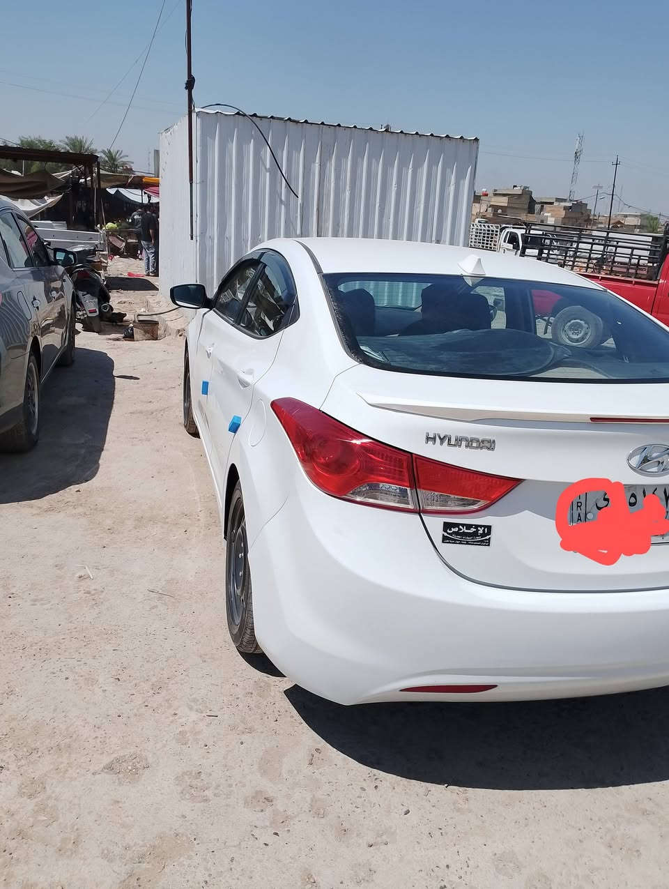 موديل 13خليجي مكفوله من الصبغ والضربة محرك 1600رقم بغداد بسمي كير محرك بحاله جيده.   سعر البيع.   شده.    عندي ضرف خاصه
