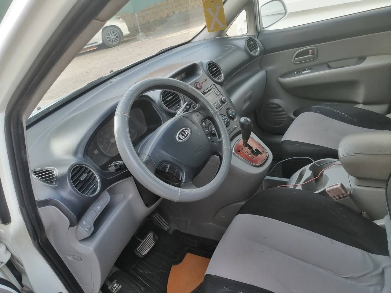 رندو موديل ٨ محرك ٦ سلنتر مكفوله من تكم وشواصي بلاديه بيها ٣ قطع صبغ سعر ١٠٣ ومجال قليل ***********
