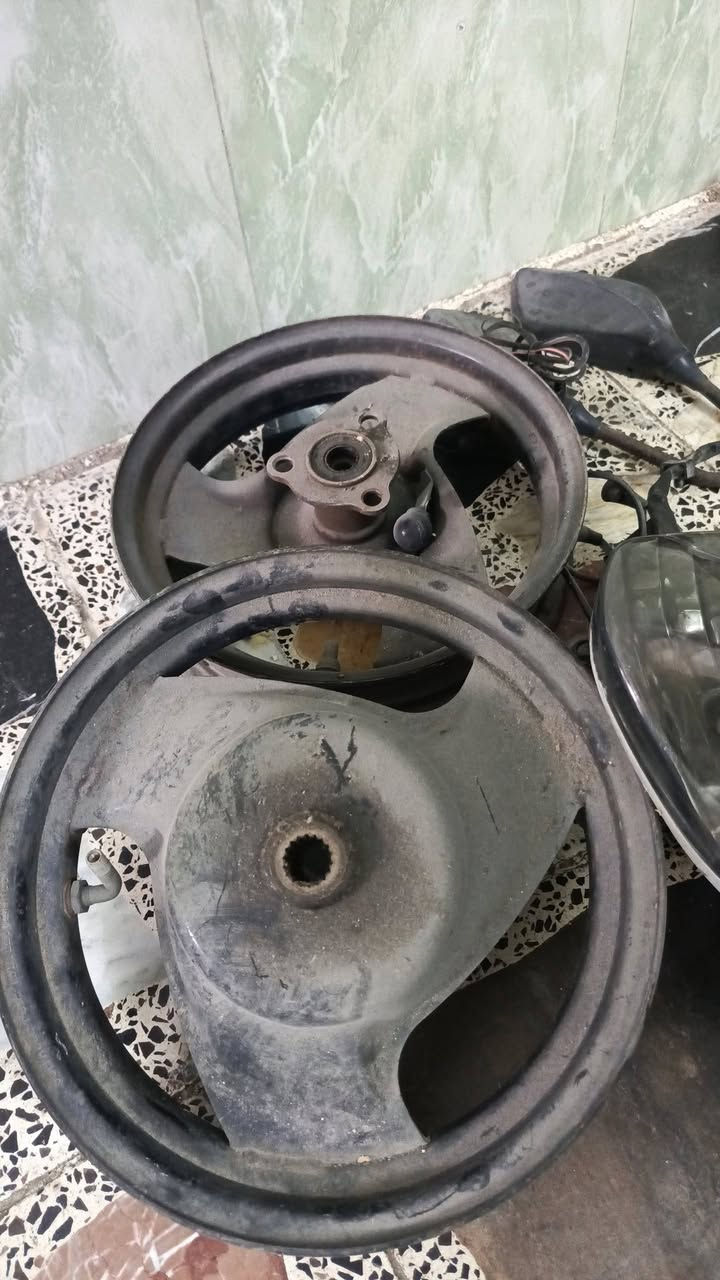 غراض رمبه للبيع مكاني بغداد قرب ساحه عدن 
للشراء ***********
