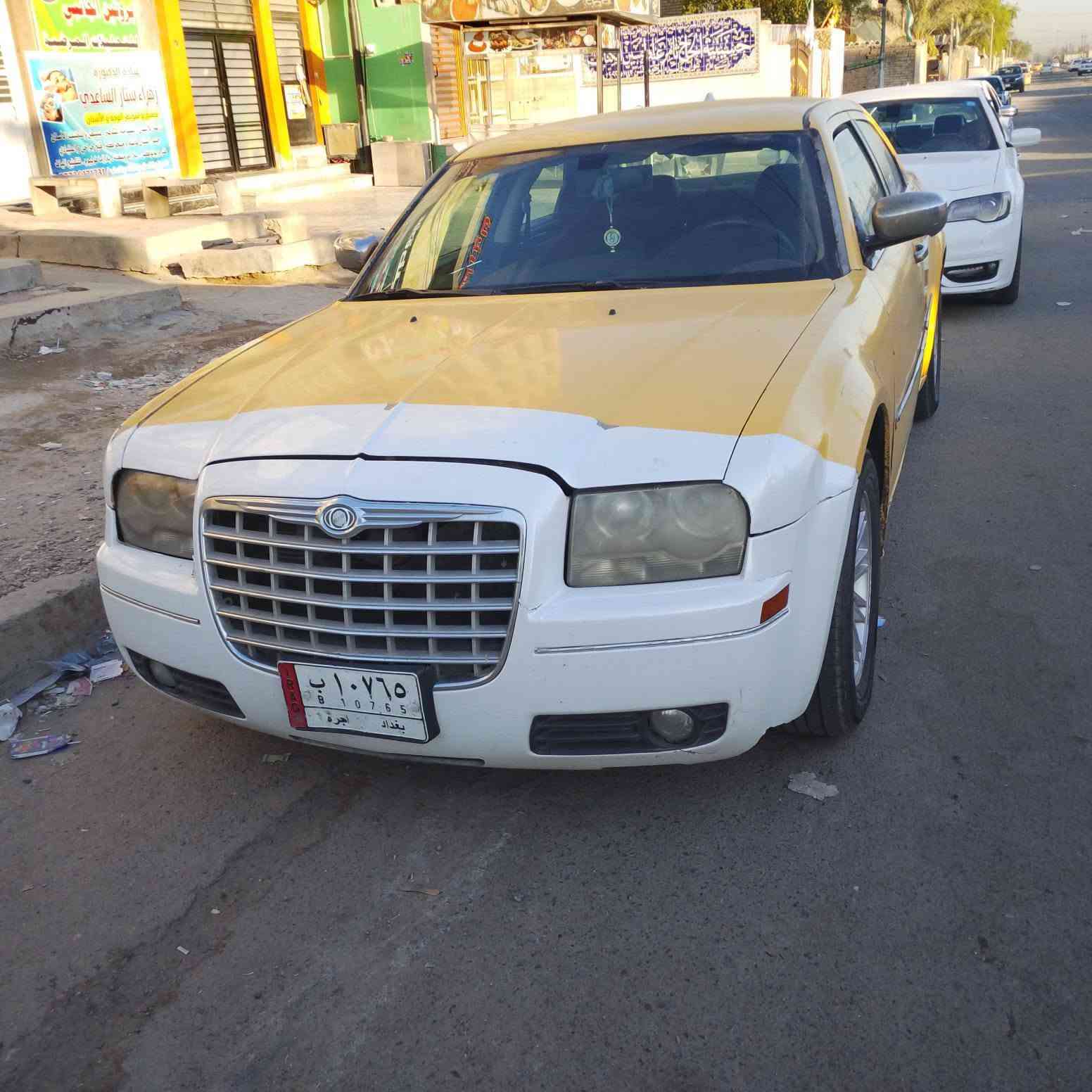 سلام عليكم اوباما موديل 2008 البيع حادثها جاملغ وبنيد فقط بدون دوخل
جاهزه من مكينه وكير واكسل وحداديه خطها بغداد كربلاء 
مكان السياره بغداد اني مكلف بلنشر خابر راعيها *********** سعرها 85
