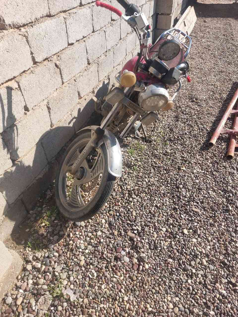 اسلام عليكم دراجه للبيع جني ابو انمر يعوزه ترتيب بصيط السعر ٣٥٠ وبيه مجال وترهم مراوس حسب القناعه. ***********
