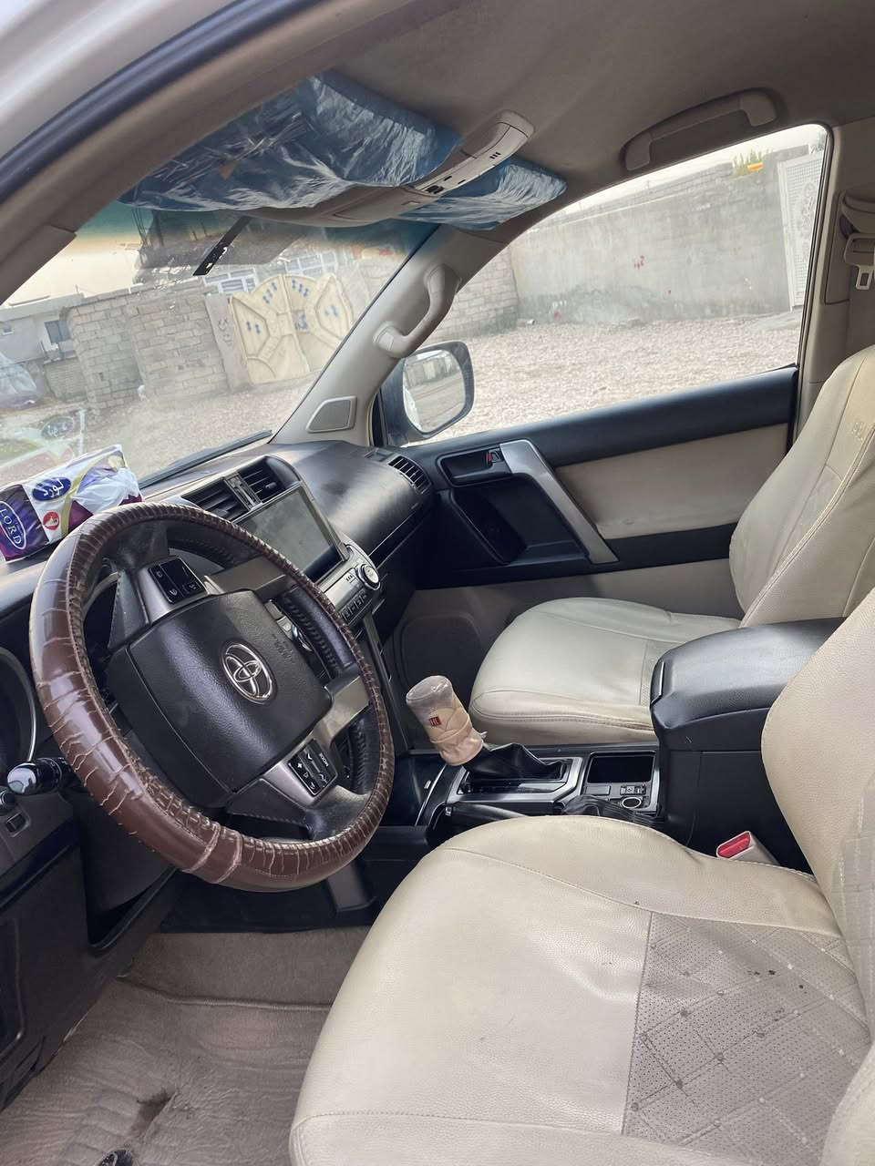 برادو للبيع موديل. محرك 4 2011 سعر 230 مجال   رقم موبايل ***********
— in Asmawah Mirza, Ninawa, Iraq.
