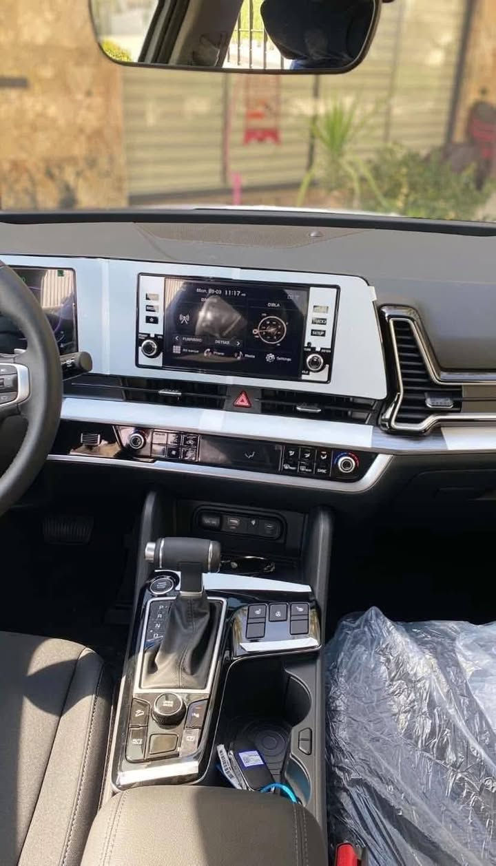 سلام عليكم كيا سبورتج خليجي ٢٣ رقم اربيل تحويل ثاني يوم
فول عده القماره

سعر ٢٠٥ وبيها مجال 

رقم / ***********
