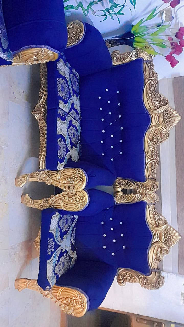 للبيع تخم 10 مقاعد نضيف جدا اي ضرر مابي سعر 450  عنوان بغداد حي الجهاد الضباط


**إذا كنت صاحب هذا الإعلان وتريد حذفه لأي سبب، رجاءا أرسل رسالة إلى الدعم الفني**