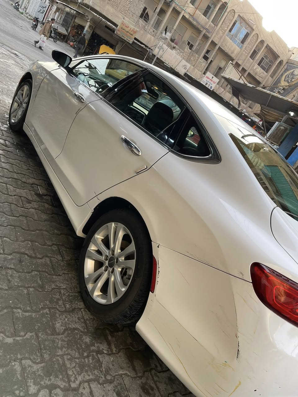 سلام عليكم
كرايسلر C200 وارد امريكي
4 سلندر رقم نجف صور الحادث موجودة بالمنشور
مواصفاتها معروفة معوقين بعد ٧ اشهر تصير حرة
السيارة كير محرك كفالة ومناقصها اي شي مال جناي
السعر 95$ وبيها مجال مكاني بغداد 
للأستفسار ***********
