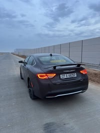 كرايسلر ٢٠٠ • ٢٠١٦ • بصمة تشغيل