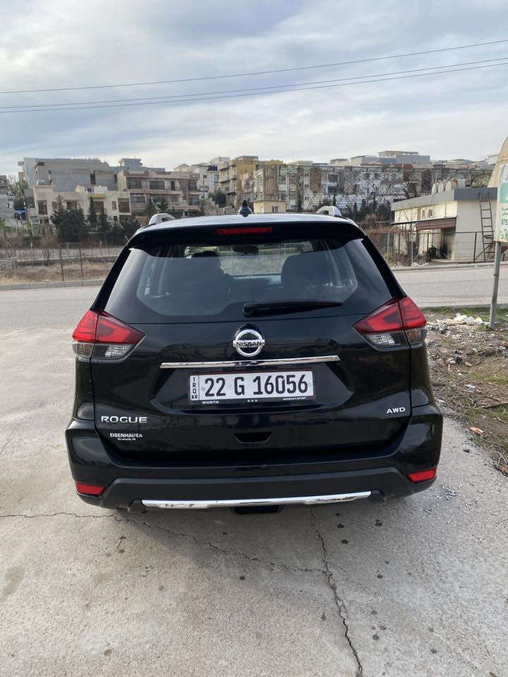 نيسان روج موديل ٢٠١٧ صبغ ربع بولند بدون دوخل موصفات S دبل اكسل  ماشي ١٠٠ آلف ميل   سعر ١٤٥  مكان عقره تلفون *********** واتساب
