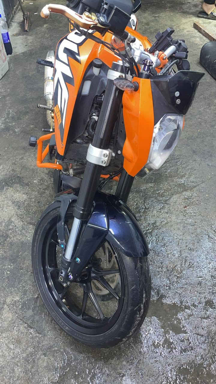 سلام عليكم 
 كي تيم مديل 18 بلاديه عليهة تزويد يدات تدفه صالنصه رياضي  دوسات رجل رياضي

العنوان بغداد المنصور 

للاتصال على الرقم ***********
