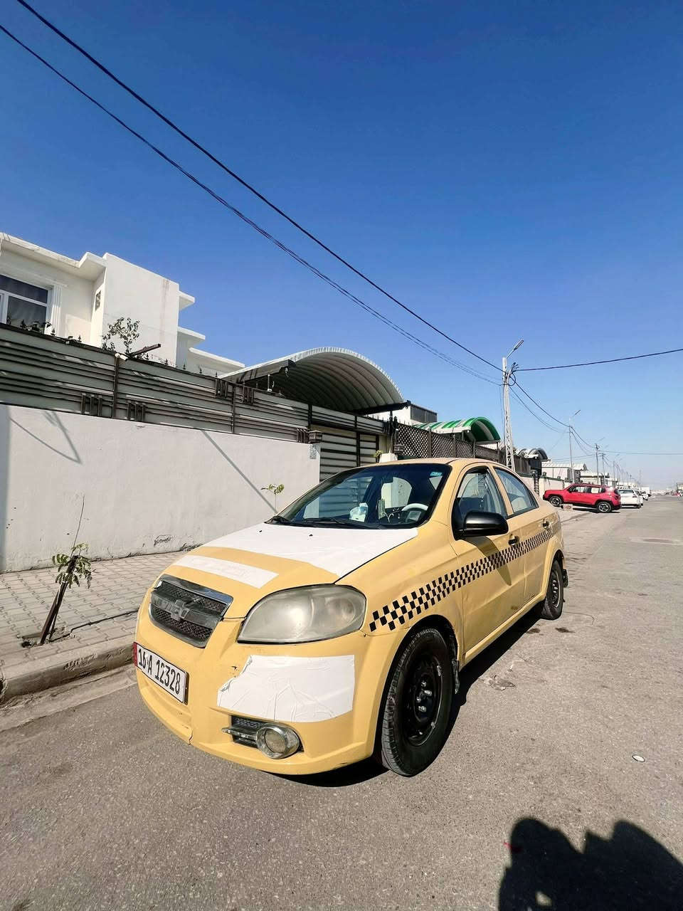 افيو خليجي موديل ٢٠١١  السياره بسمي بيهه رشات جهت عبري بس سياره جاهزه السعر ٥٠ وعليهه غرامه ٤٠٠ ينكطعن من السعر مكان نجف الرقم ***********
