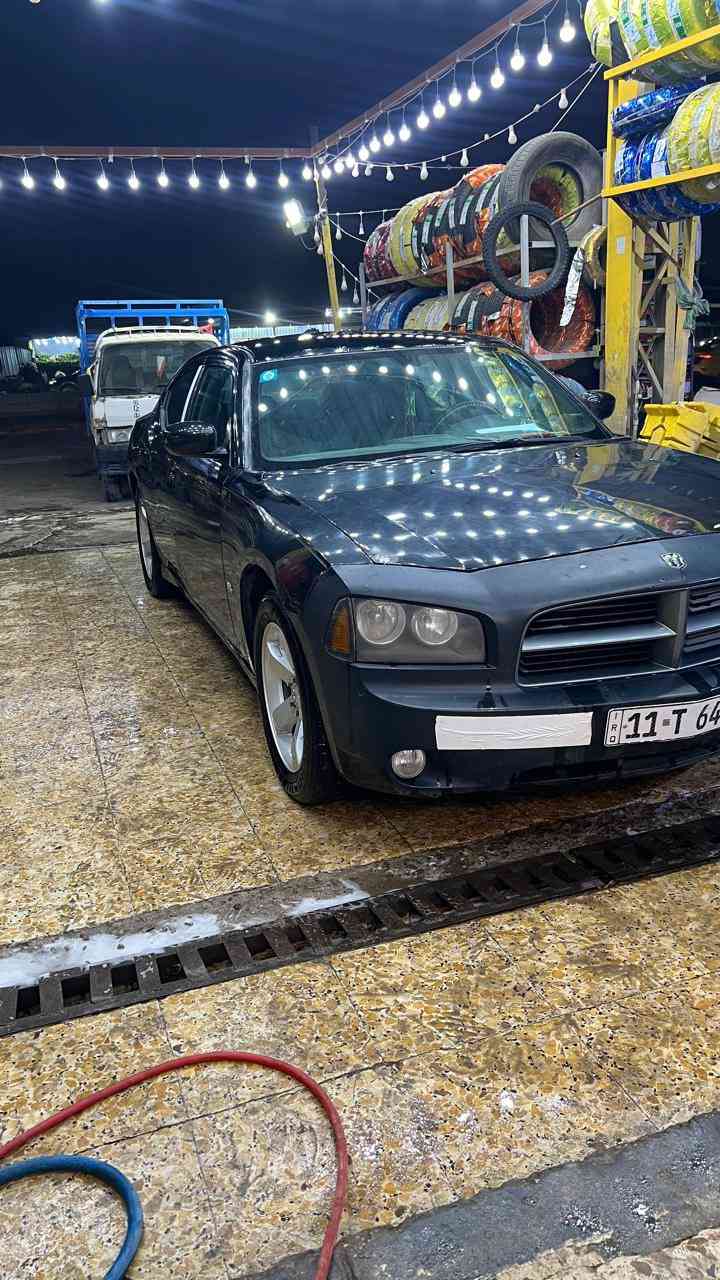 جارجر 2010سياره جديده مصبوغه عام اثر جراد سياره تخم تاير سياره خير من الله سياره
مكفوله من الضربه مكينه 3500 مكينه بل جيس كير مكفول حداديه جديده  ***********
