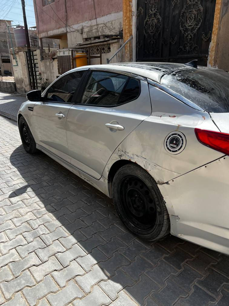 🚗 للبيع: كيا أوبتيما (وارد كوري - فول مواصفات)
التفاصيل:
النوع: كيا اوبتيما 
الوارد: كوري أصلي.
المواصفات: فول مواصفات (فتحة سقف بانوراما كما يظهر في شاشة داخلية كبيرة متطورة، تحكم ستيرن، كراسي جلد، كاميرا، وغيرها من الأنظمة التكنولوجية كما في الصورة
حالة الهيكل: السيارة ميكانيكياً وكهربائياً ممتازة، مظهرها الخارجي يحتاج بعض العناية (بيها ضربات خفيفة وتصليح بالجنب الأيسر والخلفي واضح البصرة, العراق


**إذا كنت صاحب هذا الإعلان وتريد حذفه لأي سبب، رجاءا أرسل رسالة إلى الدعم الفني**
