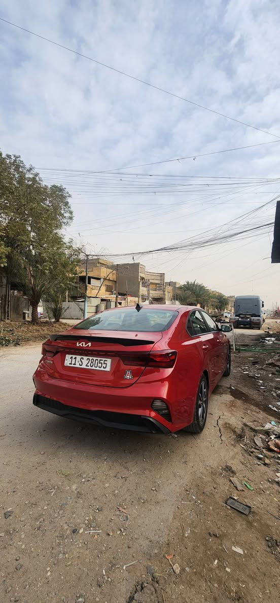 السلام عليكم من رخصت الدمن
كيه فورتي موديل 2022 وارد امريكي
حادث بنيد ومدل نفس الون
بغداد مدينة الصدر
السعر 145
***********
