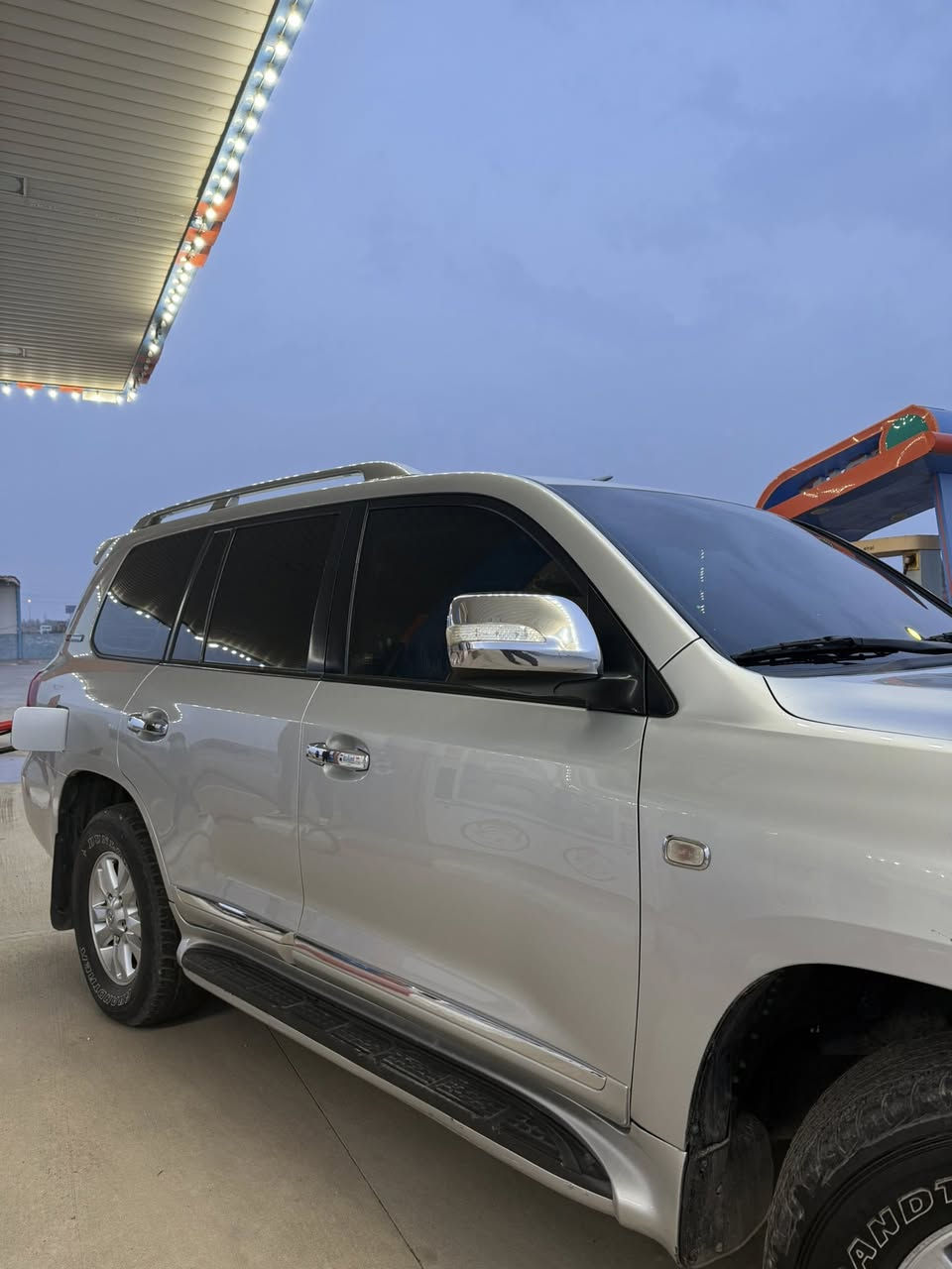 السلام عليكم
لاندكروز ستينية 2011

ماشية 209 كيلو GXR.i

بصمة 

كامرة خلفية 

تحكم ستيرن 

كشن كهرباء 

كشنات جلد 

حساس امامي خلفي 

شاشة 

فتحة 

مكفولة بدون اي صبغ 

العنوان بغداد 

للاستفسار ***********
