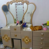 غرفة تركية • باب مكسور • نضيفة