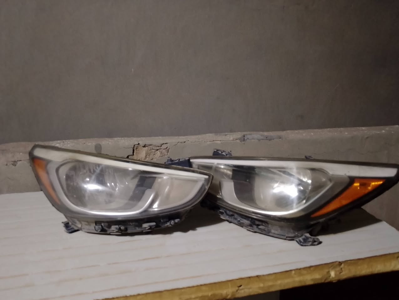 البيع
لايتات سيارة اكسنت موديل 2015 مضلع
الاتصال ***********واتساب
