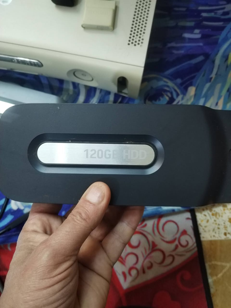 اكس بوكس360 كامل ملحقاته وياه خمس هاردات مليان العاب مع جايستك واحد شحن وياه اوربي اصلي ب100الف دينار على اول تم


**إذا كنت صاحب هذا الإعلان وتريد حذفه لأي سبب، رجاءا أرسل رسالة إلى الدعم الفني**