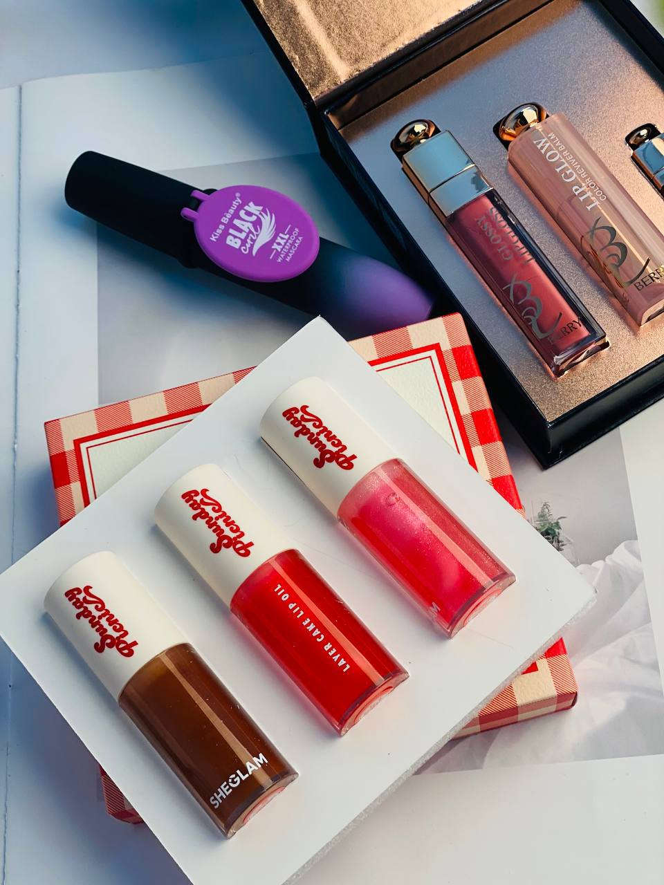 دلعي نفسج قبل العيد بأحلى العروض والمستحضرات الأصلية 💄🛍️  

كلوسات شيكلام 🎀
طقم حمر روز بيري 🎀
مسكارة مع مراية 🎀


**إذا كنت صاحب هذا الإعلان وتريد حذفه لأي سبب، رجاءا أرسل رسالة إلى الدعم الفني**