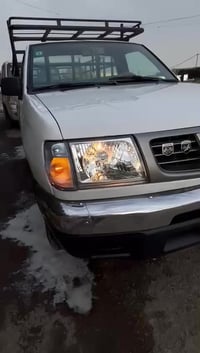 نيسان ٢٠٠٢ • رقم بغداد • صبغ تجميلي