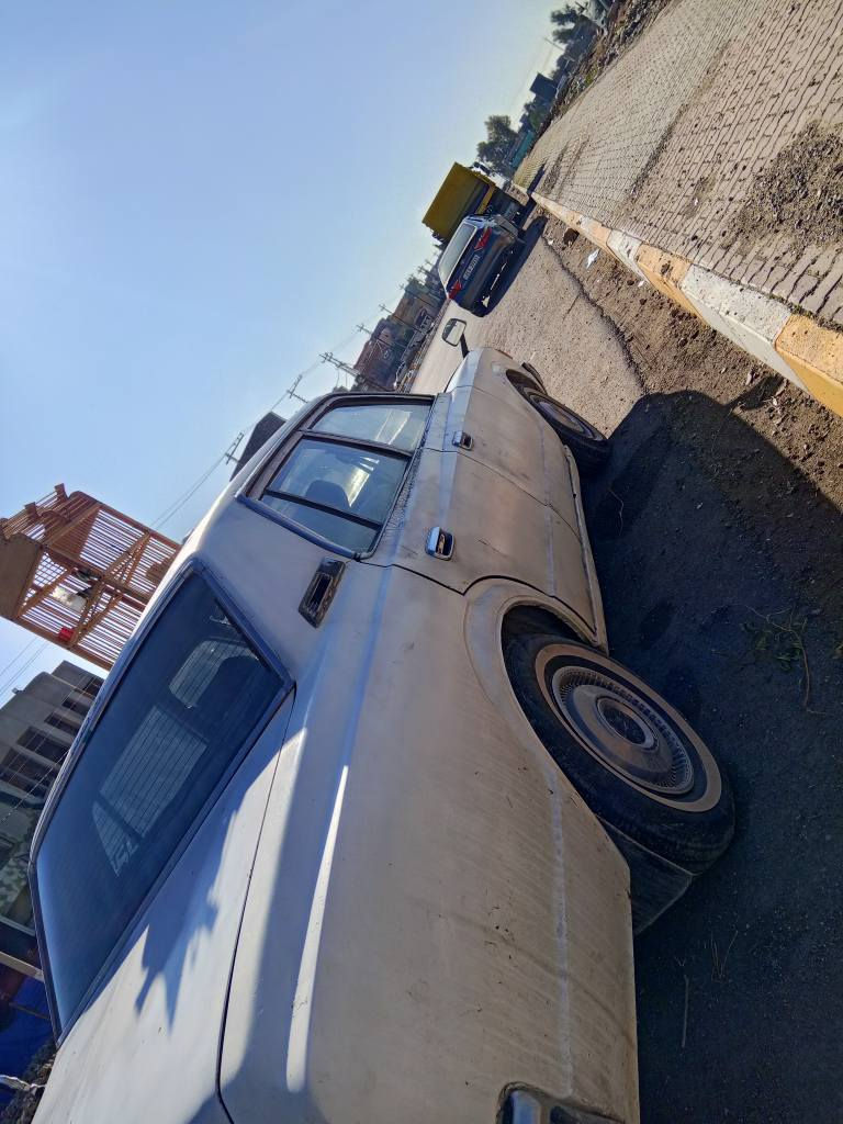 السلام عليكم سياره للبيع كراون موديل 79 محرك بلادي جير عادي تخم تاير جديد رقمي كركوك دولي ثانويه نهايه 2030
***********
