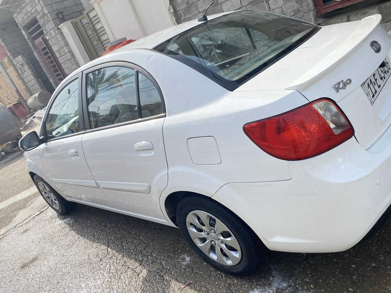 سلام وعليكم للبيع كيا ريو موديل 2012 خليجي محرك 1400 صبغ قطعتين بدون داخل محرك كير خير من الله رقم بغداد جديد هزة جديدة سيارة جاهز من كلشي سونار داخل المنشور السعر 86 لاتصال بل رقم مكاني بعقوبه ‭ ٠٧٧١ ١٢٣ ٠٤٦٨
