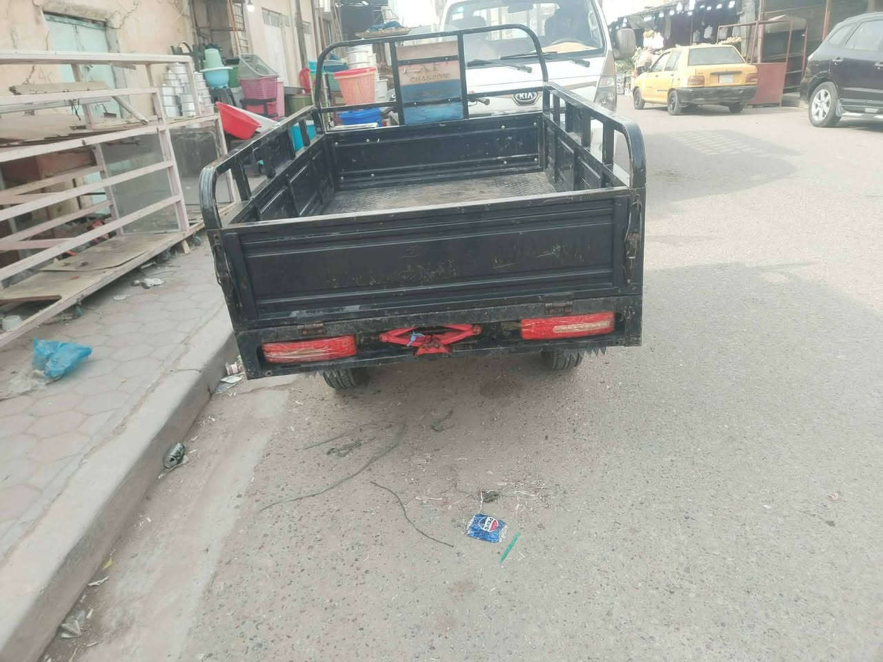 ستوتة جمرة موديل 21 محرك 22 كامله نقص بس الدشبول والكشن دوشمه السعر 1850000 وبيه مجال بصيط 
بغداد المدائن 
***********
