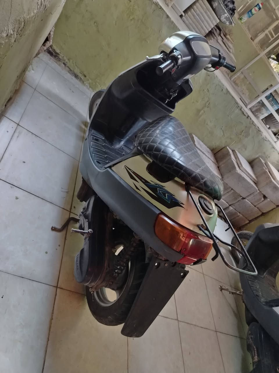 السلام عليكم دراجه بطه للبيع خط واحد الدراجه نظيفه كلش الله شاهد السعر 270
المكان / الديوانيه حي العسكري

رقم الهاتف / ***********
