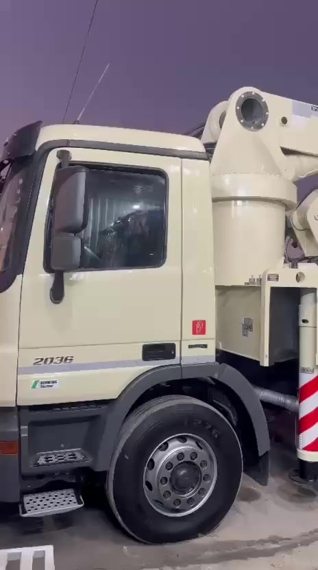 السلام عليكم 
بمات عدد2 موديل 2005 39متر شوينك دبل مضخه شوط طويل كير كهربائي رقم اربيل تحويل نفس اليوم بمات نفس الموديل والمواصفات الواحد سعره 14شده وبي مجال 
***********
***********
***********
