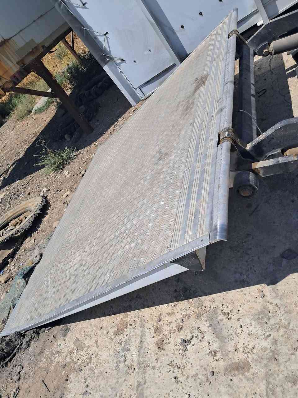 للبيع *********** سميل دهوك ٢٢٠ طول الباب
