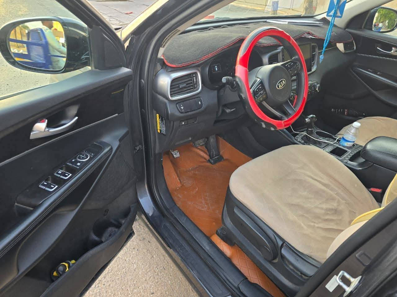 بيع مستعجل سورنتو 2016 شكل20  وارد أمريكي رقم اربيك تحويل او وكالة فول ما عدا البصمه والفتحه دفع رباعي رادارات تحكم بل ستيرن ثلاث انضمه قيادة ثلاث قطع تبريد شاشه اندرويد كير اسبورت واوتو ماتيك مكينه 2400 GDI 1  عدد الركاب 7 مانع انزلاق تخم تاير جدد حداديه جديده السعر 157 وبيها مجال للشراي الاستفسار على الرقم ***********
