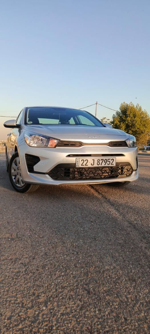 كياريو 2023
للبيع او المراوس حسب القناعة
العداد 53 الف
مرقم اربيل كامل بدون اي نقص مكان السيارة بغداد اليرموك
السعر 133 ورقة وبيها مجال
بيهة الجاملغ الخلفي صبغ السونار وصور الحادث مرفقة مع الصور
للاستفسار ٠٧٧٥ ٢٣٨٤٤٨١
