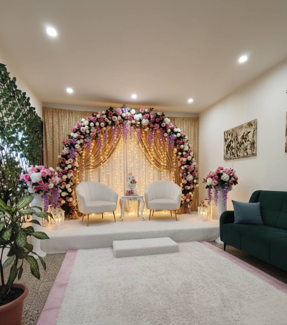 كوشاتنا موقعية... وبلمسات خاصة 🥰
منتعامل بالكوشات الجاهزة مطلقاً (كوشات الخشب والام دي اف😷) 

للتواصل دايركت او على الرقم 👈 ***********
