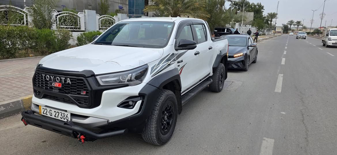 سلام عليكم بيكم جي ار موديل24 ماشية 34الف للبيع بيهة طخة باب السايق بيهة صبغ قليل عنوان بغداد السعر 410 بيهة مجال قليل رقم الموبايل ***********
