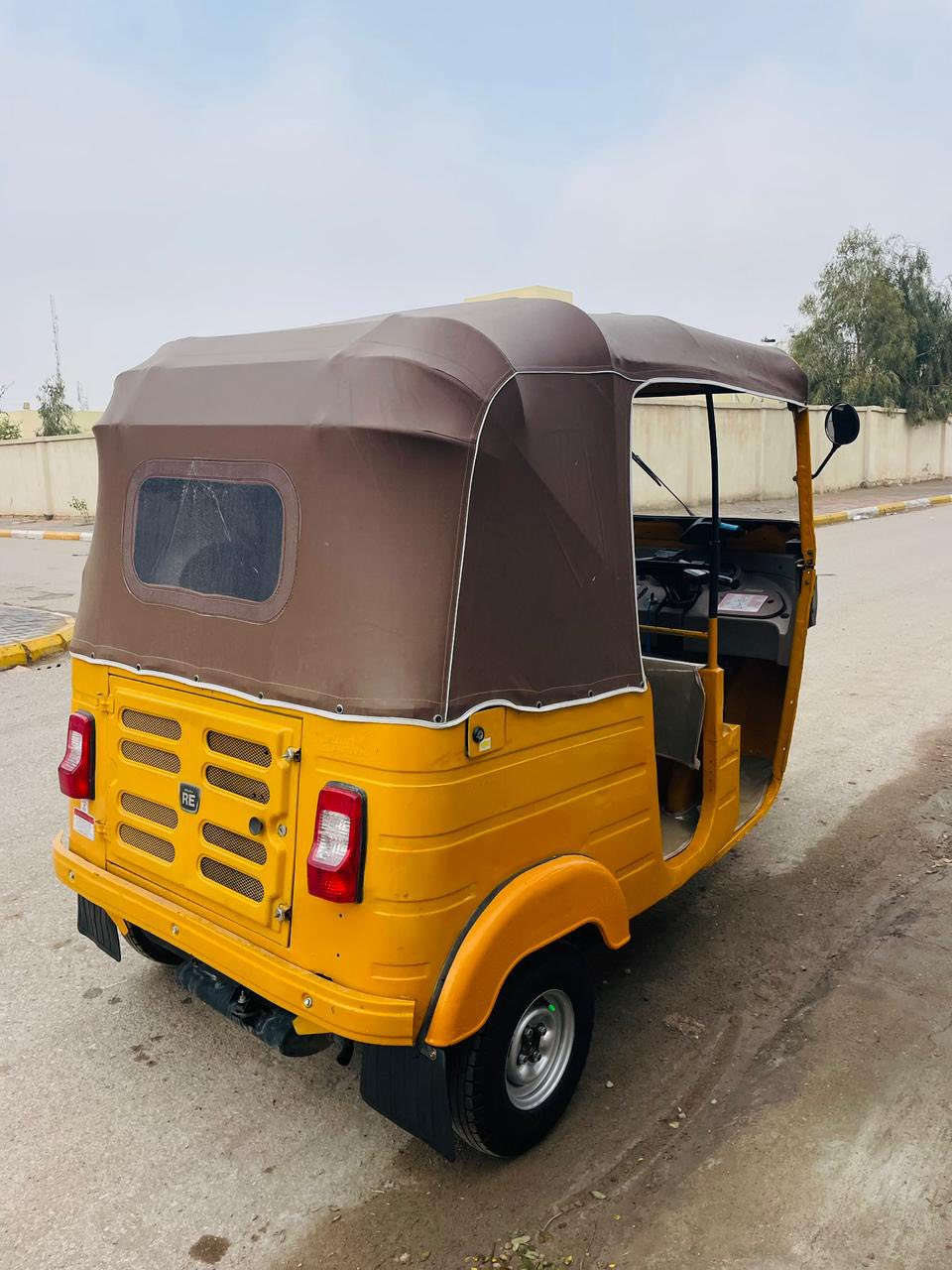 السلام عليكم
تكتك موديل 18وراق الحد ترقيم مكفوله 
معمره تعمير فقط دواسات 
 مكينه 
كله شركه مجفته مكفوله عامه 
تعمير كله حديد 🚗🚎
سعره 4500وبيه مجال$
مكان واسط نعمانيه ***********

‭0776 838 1287‬
