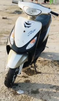 دراجه ماكس منغولي نضافه 80٪ كهربائيات كله شغاله ومكينه خرسه تشتغل نكره...