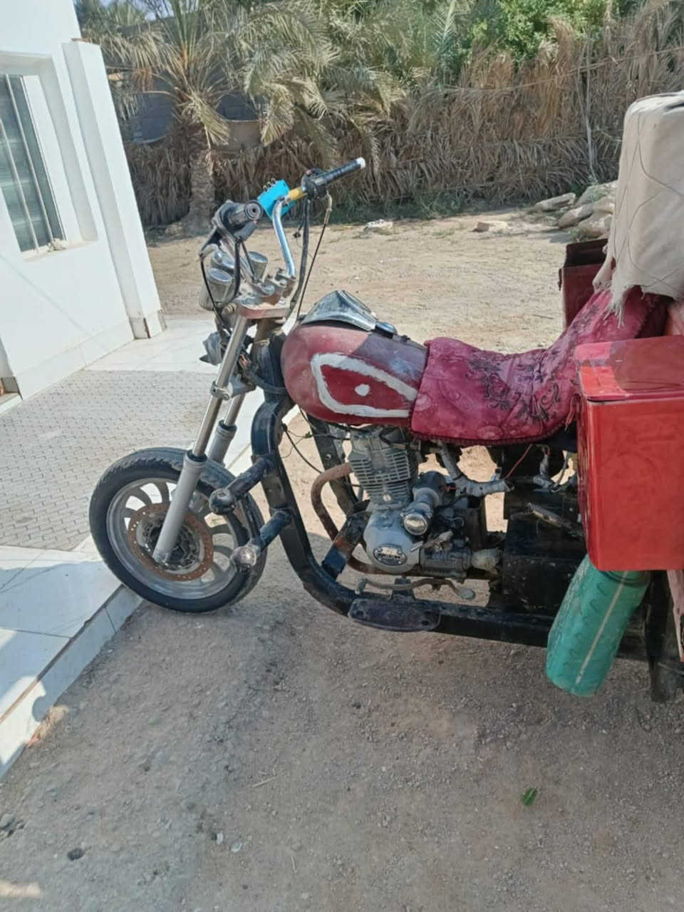 السلام عليكم لبيع ستوته كلك سعر 400 بيها مجال المكان السماوة قضاء الوركاء ***********
