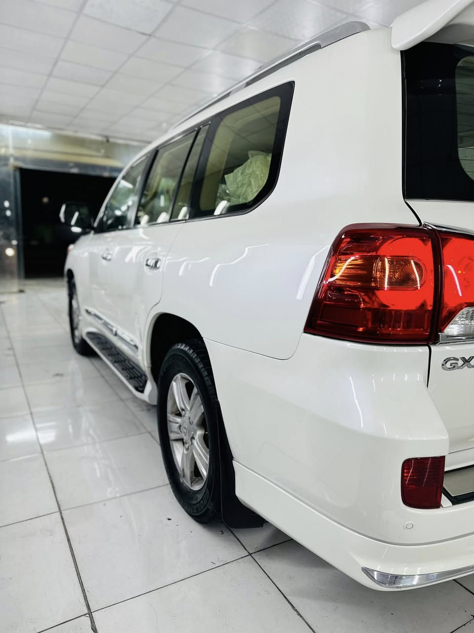 سلام عليكم للبيع او مراوس
لاندكروز 2014فطيم سياره حلوه وجديده مكفوله كفاله عامه عدا كرت باب الصدر فقط بدون لا شخط لا رصعه مكينه6V
جاهزه من كل النواحي تخم تاير جديد حداديه كله جديد 
رقم أربيل بسمي هزه وسنويه جديده تحويل مباشر 
#السعر390وبيهامجال العنوان بغداد الكاضميه
***********☎️***********
