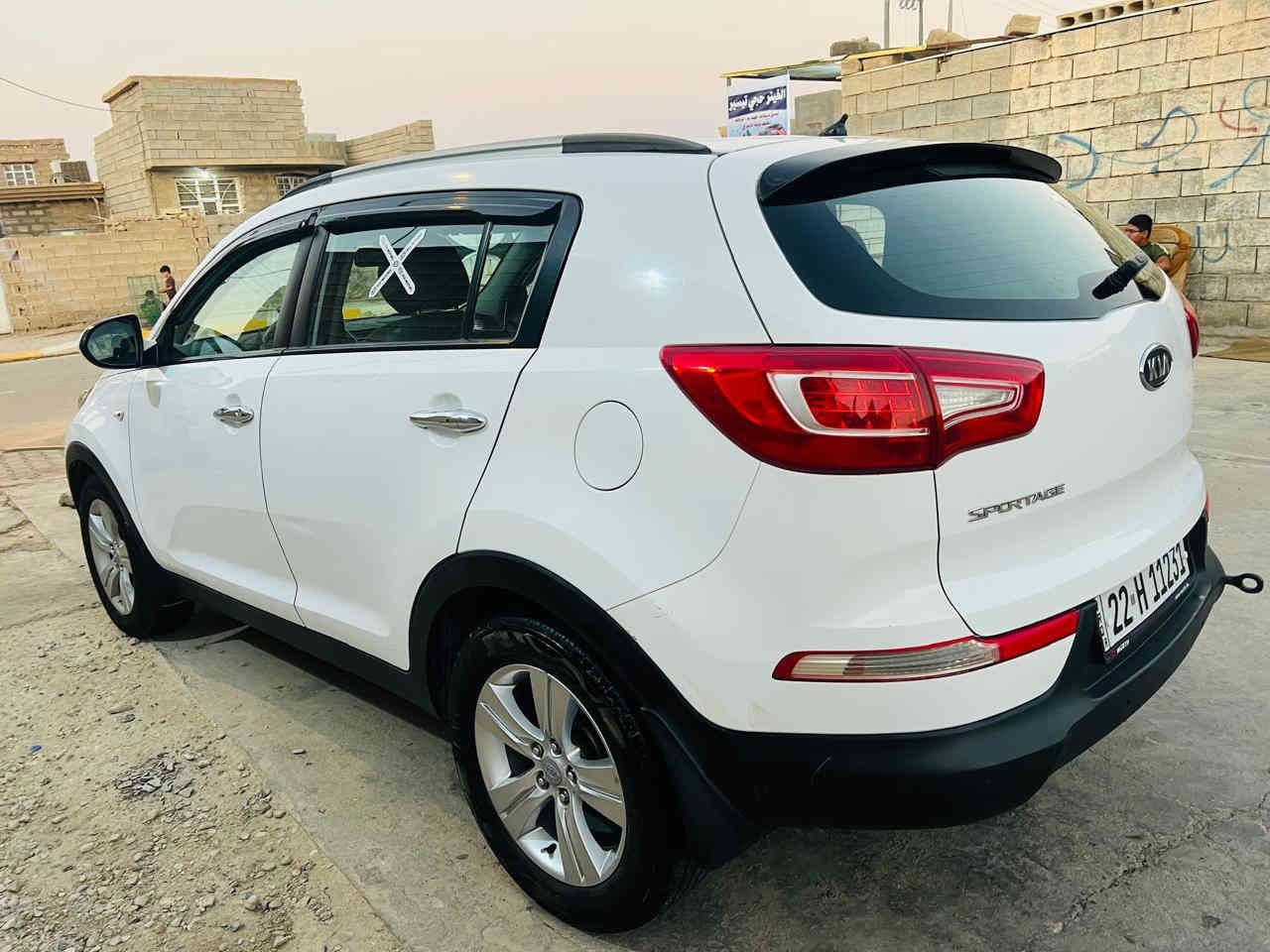 كيا سبورتج موديل ٢٠١١ مكفوله ماشيه ١٩٠ رقم اربيل بااسمي ثاني يوم التحويل سياره فول عدا فتحه سقف سياره جديد مناقصها كلشي 
السعر ١٥٥بيها مجال شي قليل 
مكان السياره صلاح الدين /بيجي

‭٠٧٧٣ ٤٩٠ ٨٠٩٨‬

