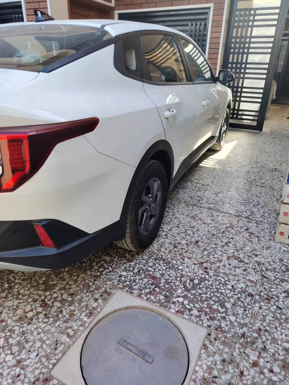 السلام عليكم k3 مكسيكي موديل ٢٤ ماشية تقريبا ٢١ الف رقم بغداد بسمي اني ماخذها زيرو السيارة ضمان المجموعة الدولية السيارة كفالة عامة والكشنات دوشمة جلد من هيا زيرو السعر ١٥٥ ورقة
الاتصال
***********
